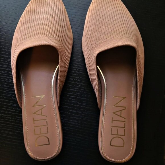 Beautiful Deltan Ribbed Fabric Neutral-Tone Slides Size 8.5M‎ - Picture 3 of 8